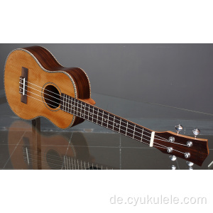 Red Pine Nudel Ukulele Schriftzug